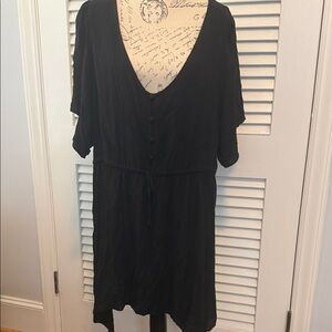 torrid Black V-Neck Tunic with Buttons